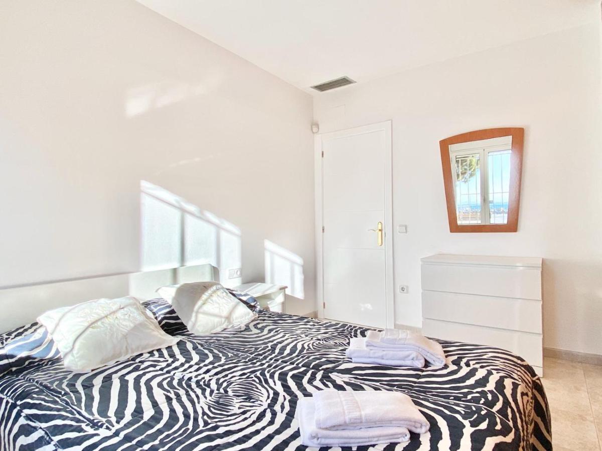 Appartement Devant La Plage Roses Exterior foto